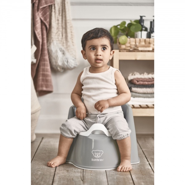 Pot fauteuil gris et blanc Babybjorn