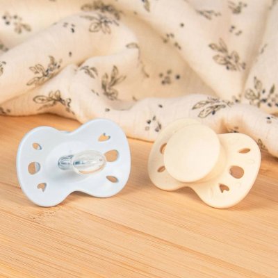 Lot de 2 sucettes anatomiques 6-18 mois essentielle bleu et beige