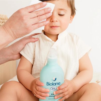 Eau nettoyante bébé bio 500ml
