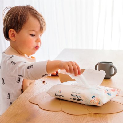 Lingettes bébé visage et mains x64