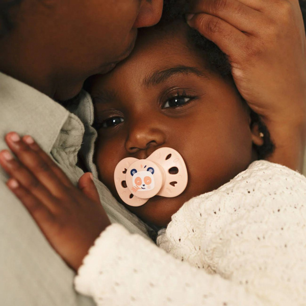 Lot de 2 sucettes anatomiques 18 mois+ animaux rose et beige Biolane