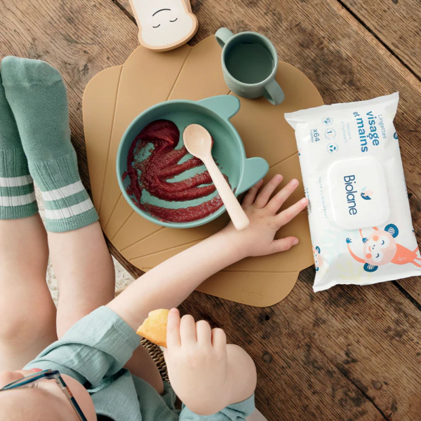 Lingettes bébé visage et mains x64 Biolane