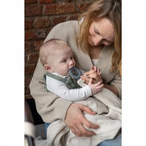 Cape d'allaitement mom'n play Babymoov