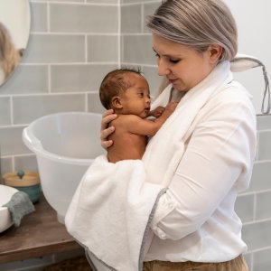 Cape de bain dry'n play white Babymoov