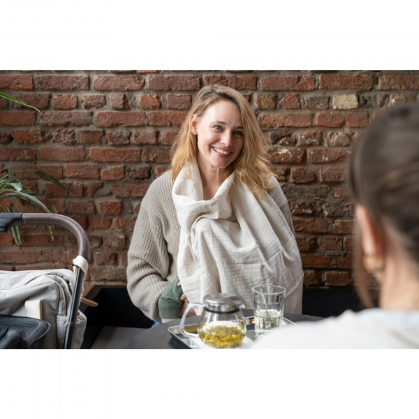 Cape d'allaitement mom'n play tetra almond Babymoov