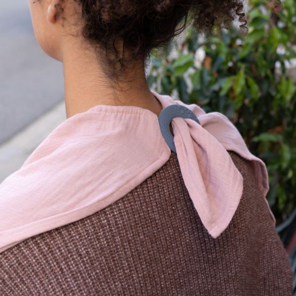 Cape d'allaitement mom'n play tetra pink Babymoov