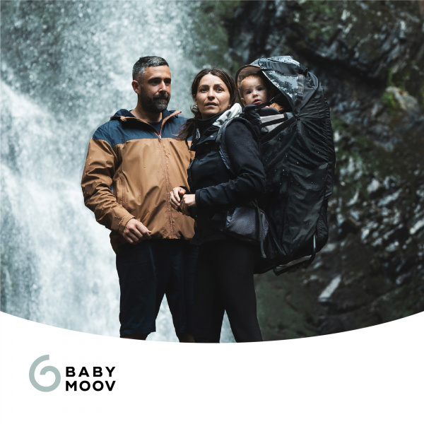 Porte bébé de randonnée avec housse de pluie moov & hike dune Babymoov