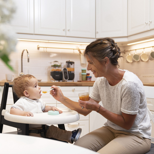 Lot de babybols en verre 4x220ml et 4x100ml + petit livret de recette bio Babymoov