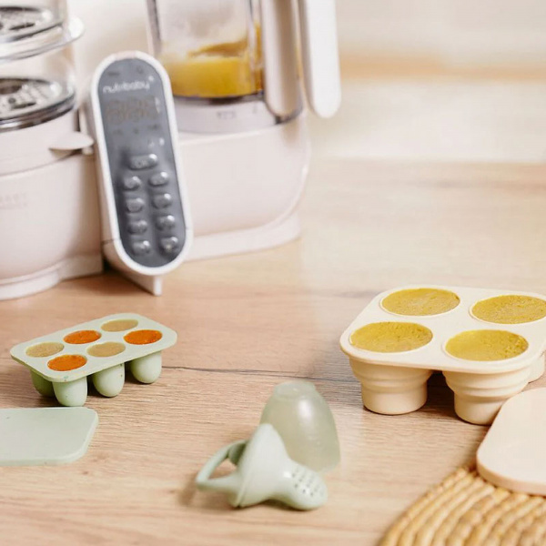 Set grignoteuse et moules en silicone Babymoov