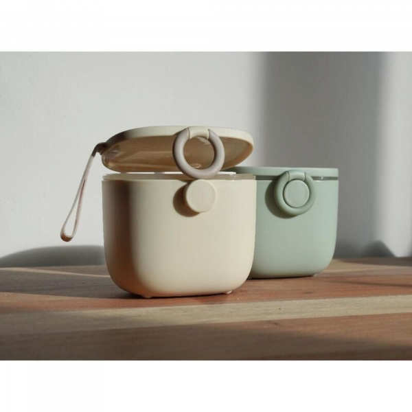 Boîte doseuse de lait 4 compartiments gris sombre Bo jungle