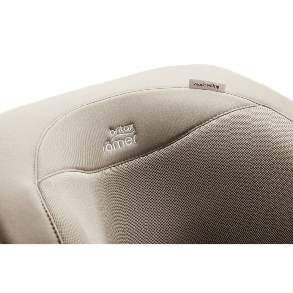Siège auto i-size safefix teak style Britax