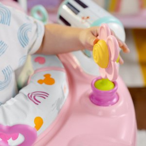 Aire de jeu à rebonds, sauteur et activités minnie mouse Bright starts