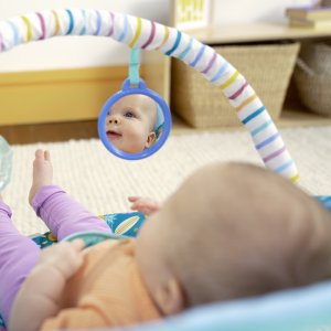 Transat bébé, arche avec jouets d'éveil amovible Bright starts