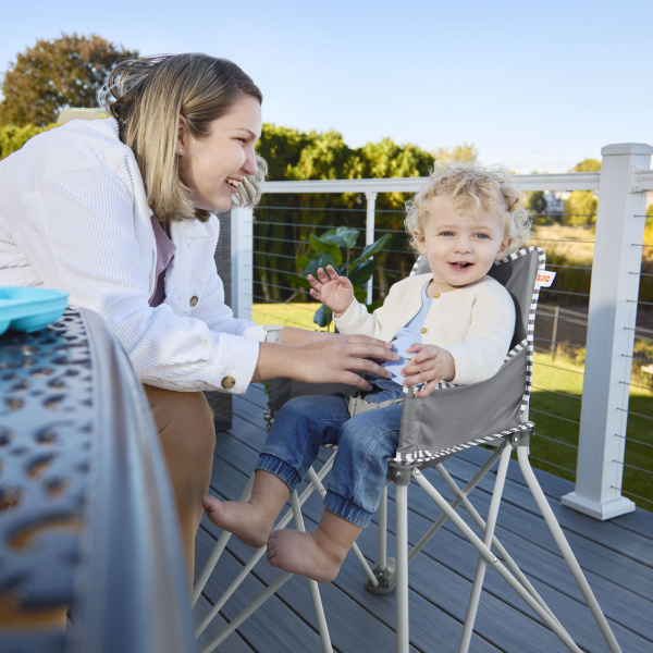 Chaise haute pliable et portable pour enfant Bright starts