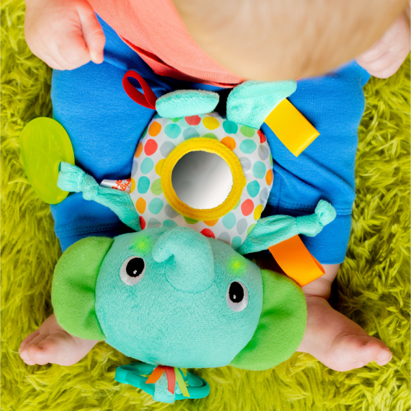 Peluche musicale à suspendre éléphant Bright starts