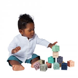 Jouet d'éveil bébé mes premiers cubes éducatifs Babytolove