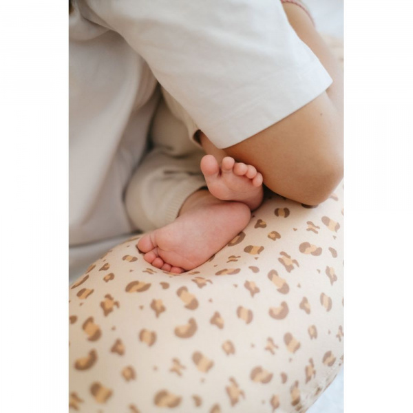 Coussin d'allaitement jersey léopard Candide