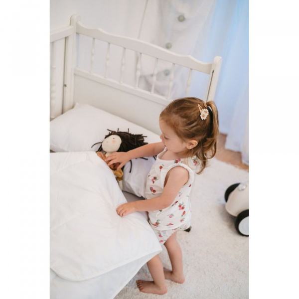 Couette pour enfant 100 x 140 cm en coton bio blanc Candide