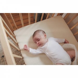 Lit bébé roméo 60x120 extra-pliant vernis naturel Combelle