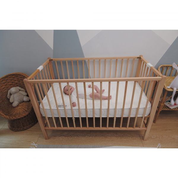 Lit bébé roméo 60x120 extra-pliant vernis naturel Combelle