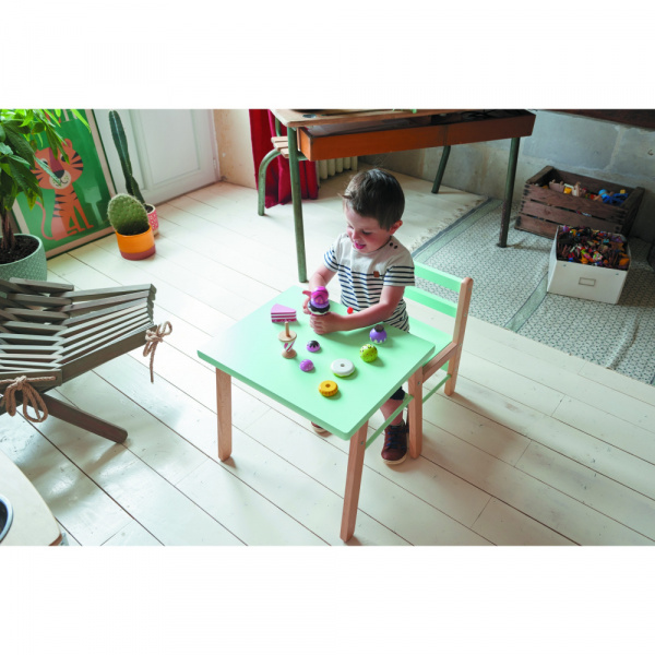 Petite chaise basse enfant louise hybride vert mint Combelle