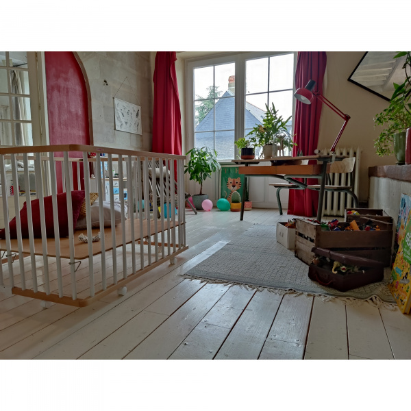 Parc bébé pliable gaby vernis naturel Combelle