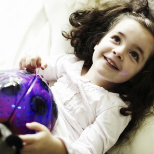 Veilleuse constellations cocccinelle rouge Cloud b