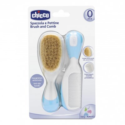Peigne et brosse bleu clair