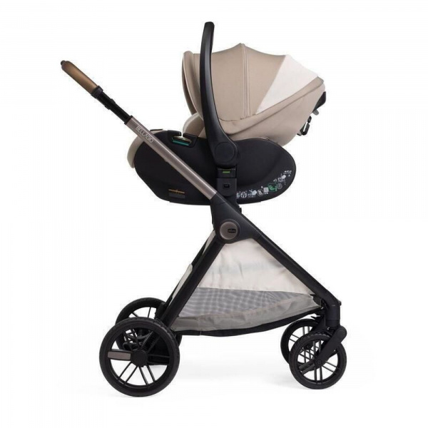 Poussette trio bellagio 2 + first seat recline + nacelle flexi + fullseat 360 avec base amber glow Chicco