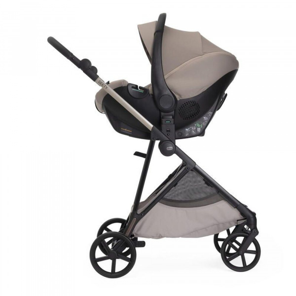Poussette trio seety2 + siège auto kory + nacelle seety sandshell Chicco