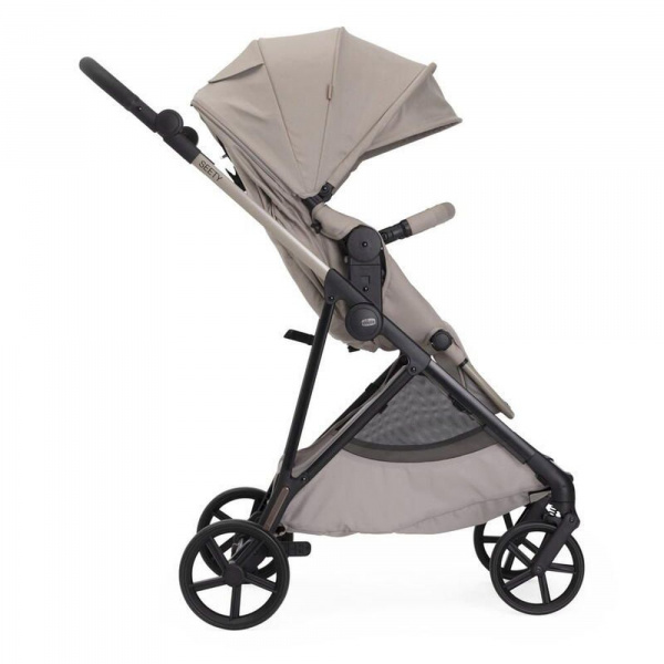 Poussette trio seety2 + siège auto kory + nacelle seety sandshell Chicco