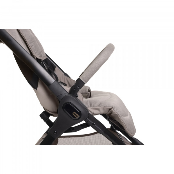 Poussette aero we sandshell Chicco