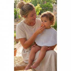 Bavoir 2 en 1 bi-matière (poncho/ épaule) rayé vert de gris Bb&co