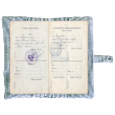 Protège-livret de famille rayé avec poche photo vert de gris