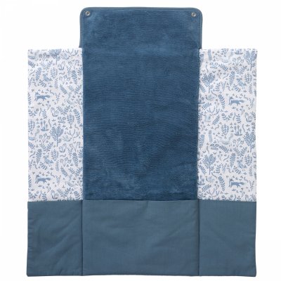 Matelas à langer nomade avec poches gaze de coton imprimé forêt / pierre bleue