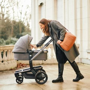 Sac à langer mommy club signature simili cuir Childhome