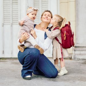 Sac à dos enfant mini club signature urban bordeaux Childhome