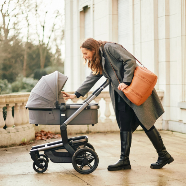 Sac à langer mommy club signature simili cuir vert Childhome