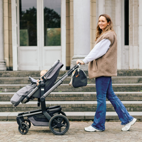 Sac à langer mommy club signature canvas noir Childhome