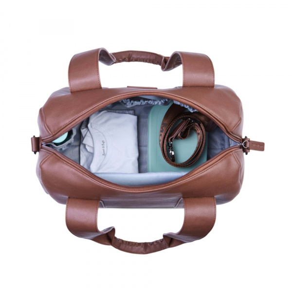 Sac à langer mommy club signature simili cuir marron foncé Childhome