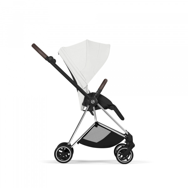 Poussette compacte mios 4 off white châssis chrome Cybex