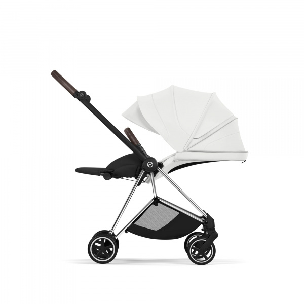 Poussette compacte mios 4 off white châssis chrome Cybex