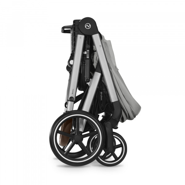 Poussette balios s lux 3 moon black châssis noir Cybex