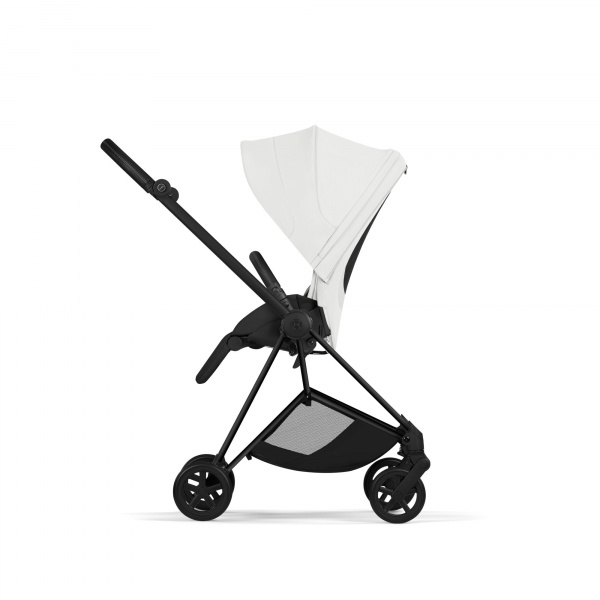 Poussette compacte mios 4 off white châssis matt black Cybex