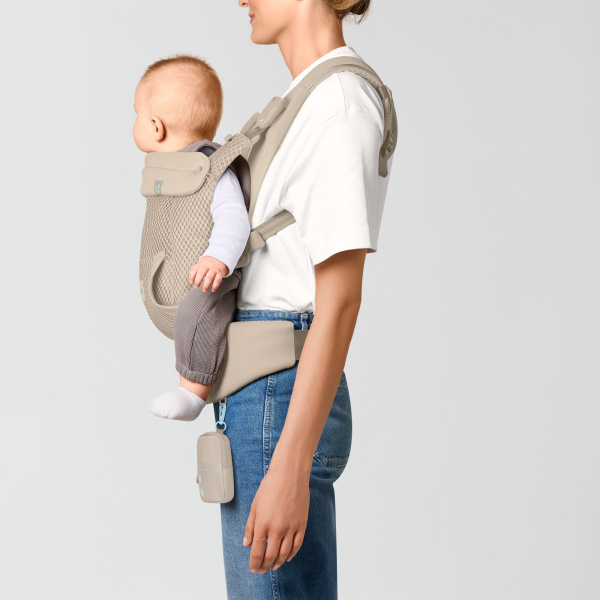 Porte bébé physiologique laya almond beige Cybex