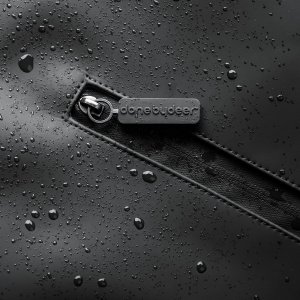 Sac à dos à langer noir Done by deer