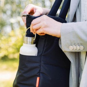 Sac à langer fourre-tout matelassé noir Done by deer