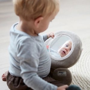 Jouet d'éveil hide&seek lalee Done by deer