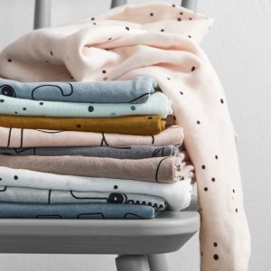 Lot de 2 petits langes contour bleu Done by deer