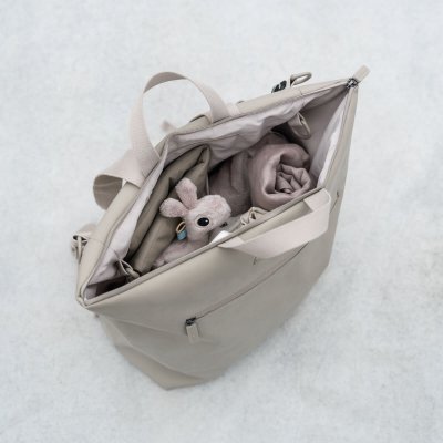 Sac à dos à langer sable